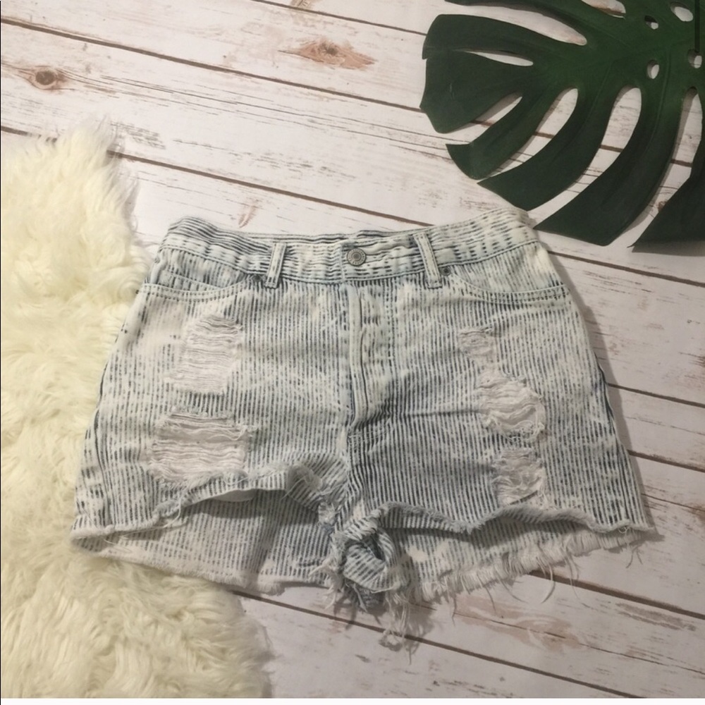 Brandy Melville Jean shorts